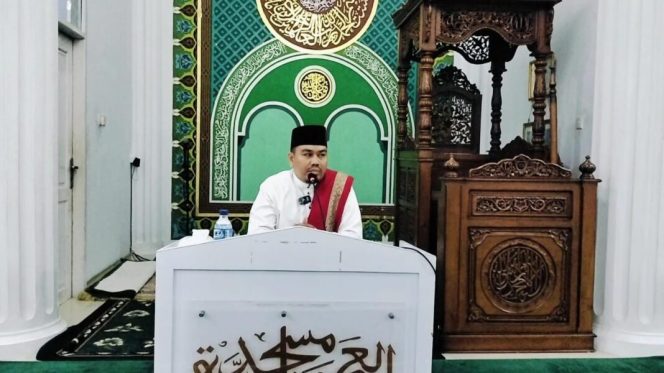 
					Ustadz Busri Alkampari : Bupati Kampar Ke Depannya Diharapkan Sosok Yang Taat Kepada  Allah AZZA WAjallah