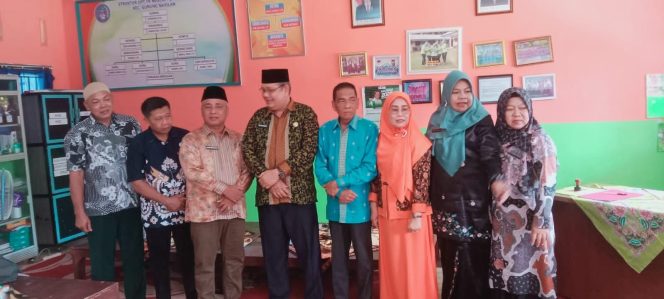 
					Pergantian Kepala Sekolah, TK Negeri Pembina 01 Gunung Sahilan Diharapkan Lebih Maju