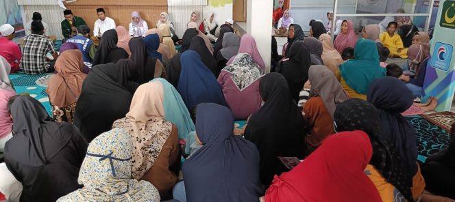 
					Ahmad Yuzar – Misharti Wujudkan Rasa Syukur dengan Yasinan dan Do’a Bersama