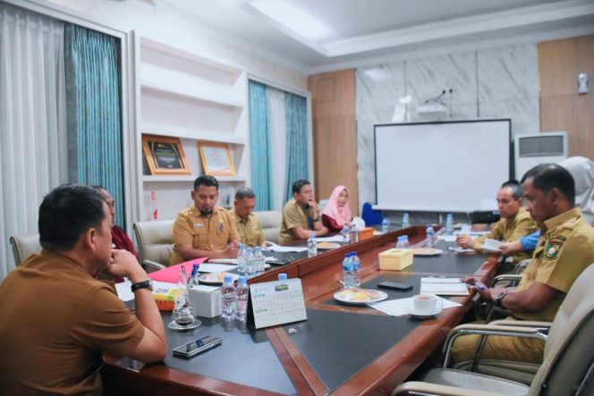 
					Pj Bupati Kampar Pimpin Rapat KPM Luar Biasa Bersama Direktur Perumda Kampar Aneka Karya