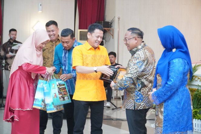 
					Pj Bupati Kampar Hambali Ucapkan Terima kasih dan Apresiasi Kepada Pj Gubernur Riau Rahman Hadi