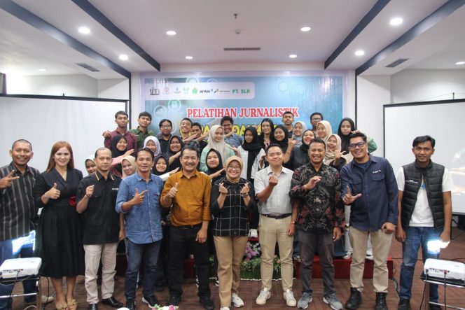
					Gelar Pelatihan Jurnalistik Untuk Pelajar, Cara IJTI Riau Tangkal Berita Hoax