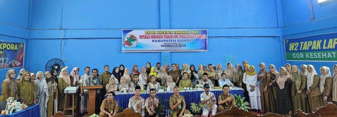 
					Iskandar, SE., ME.Sy Hadiri Rapat Anggota Tahunan KKS KPRI Prima Husada Barokah Kabupaten Kampar