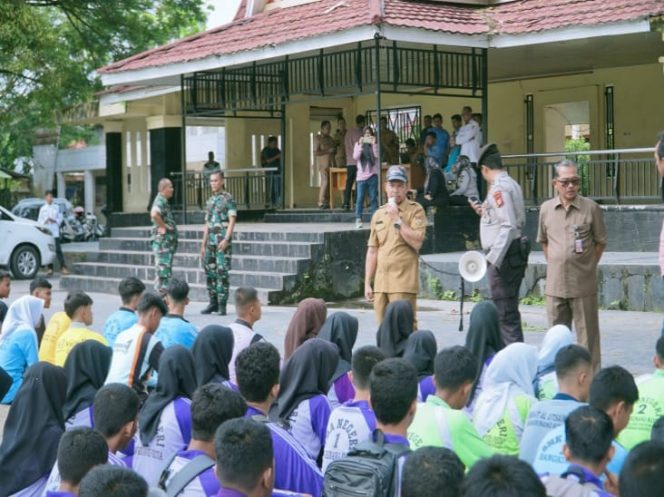
					Pemkab Kampar Gelar Seleksi Awal Calon Paskibraka Tahun 2025 Tingkat Kabupaten Kampar