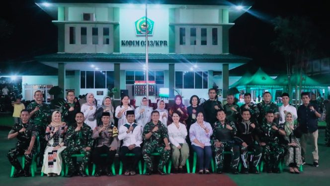 
					Kadisparbud Kampar Sambut Pangkogabwilhan 1 di Kodim 0313/KPR