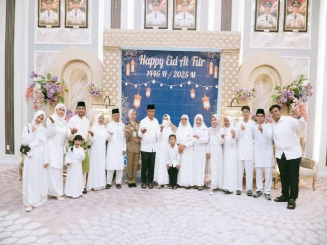 
					Untuk Semua Masyarakat Bupati Kampar Ahmad Yuzar Gelar Open House Idulfitri 1446 H