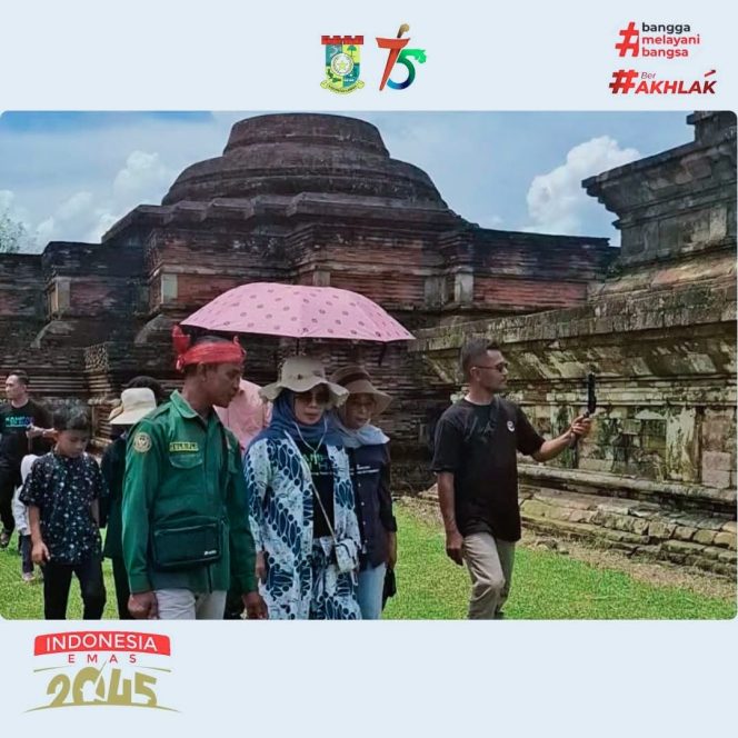 
					Wabup Kampar Misharti Tinjau Kondisi Cagar Budaya Candi Muara Takus   