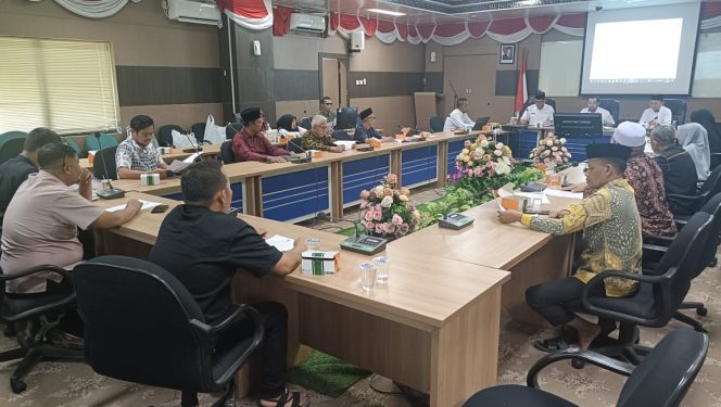 
					Guna Mencapai Prestasi Kafilah dan Membumikan Al Qur’an dalam Kehidupan Sehari-hari, LPTQ Kampar Laksanakan Rapat Kerja