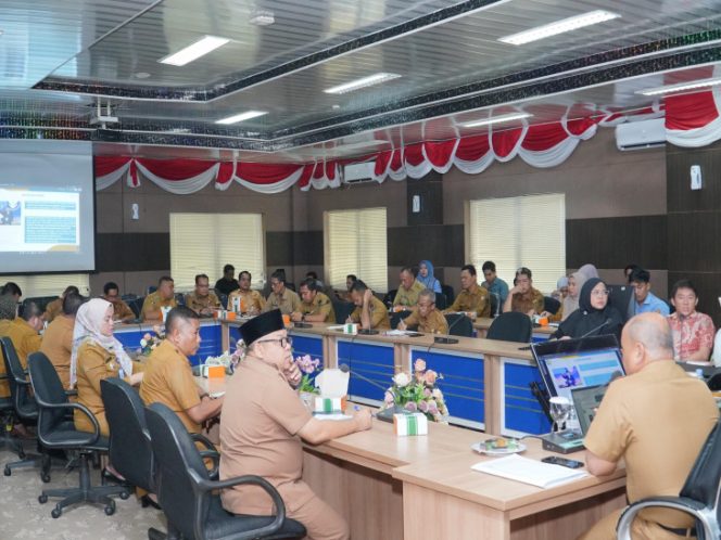 
					Setiap Desa akan Miliki Koperasi Merah Putih, Dukung Program Nasional Pemkab Kampar Gelar Rapat Percepatan Pembentukan   