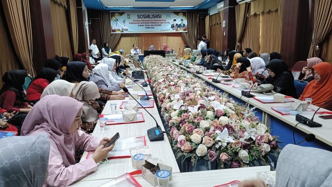 
					Guna Meningkatkan Kapasitas Perempuan dalam Politik, DPPKBP3A Kampar Laksanakan Kegiatan Sosialisasi