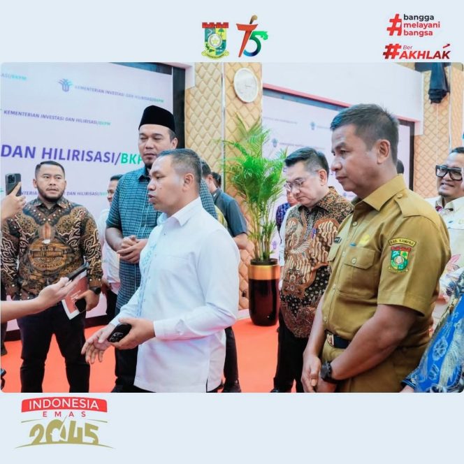 
					Bupati Kampar Ahmad Yuzar Dampingi Gubernur Riau dalam Kunker Kementerian Investasi dan Hilirisasi di Jakarta