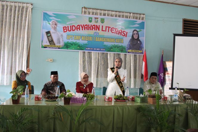
					Bunda Literasi Provinsi Riau Kunjungi Pustaka SMP Negeri 1 Bangkinang Kota: Dorong Semangat Membaca di Kalangan Pelajar