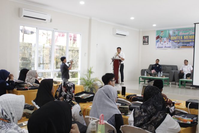 
					Dispersip Kampar Adakan Membaca Nyaring untuk Pustakawan