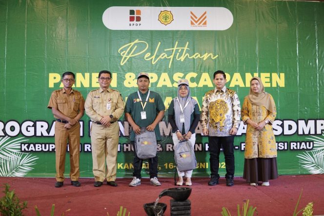 
					Didukung BPDP dan Ditjenbun, PT MTC Gelar Pelatihan SDMPKS ‘Panen & Pasca Panen’ Angkatan 1 di Riau Sebanyak 71 Petani Sawit