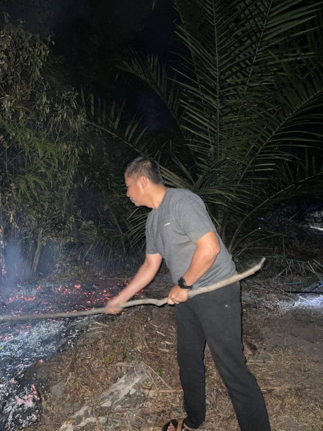 
					Bupati Kampar Himbau Masyarakat Tidak Bakar Lahan Termasuk Sampah Pada Musim Kemarau