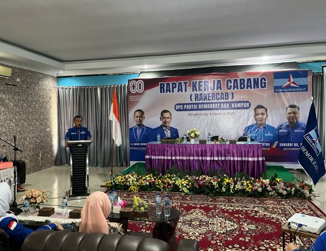 
					Plt Ketua DPC Demokrat Kampar Berikan Masukan untuk Perkembangan Stanum Resort Bangkinang