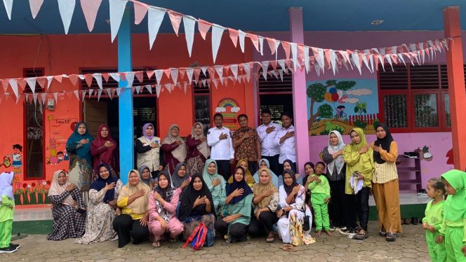 
					Wali Murid TK Pembina 02 Salo Ikuti Sosialisasi Bahaya Penyalahgunaan Narkoba dari BNK Kampar