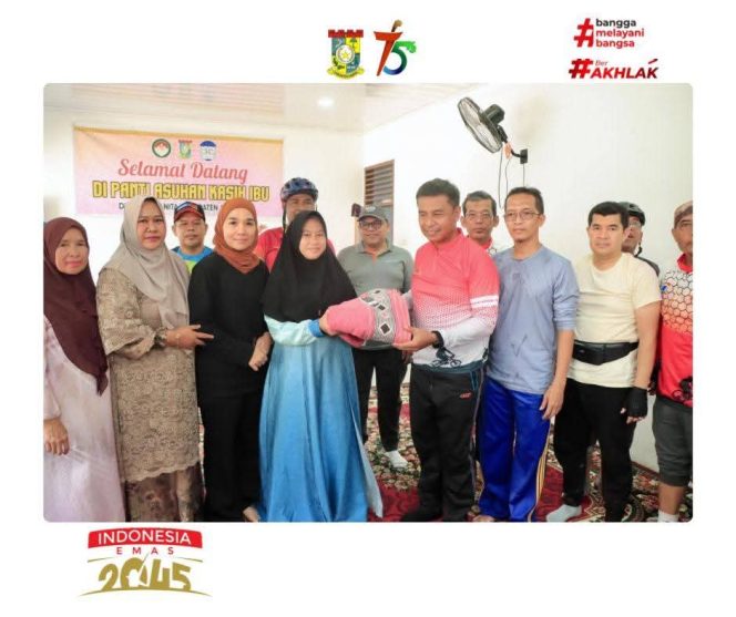 
					Sempena Harhubnas dan Haornas, Bupati Kampar Berikan Bantuan Untuk Anak Panti Asuhan Kasih Ibu Bangkinang.