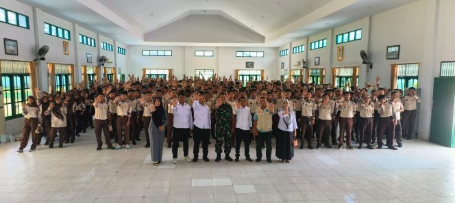 
					BNK Kampar Beri Sosialisasi Bahaya Narkoba pada Latihan KKRI Gelombang III di Pekanbaru