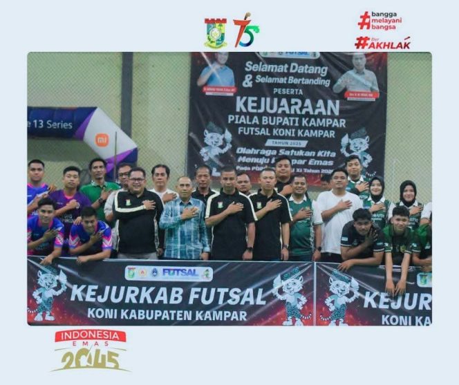 
					Ahmad Yuzar Resmi Tutup Kejuaran Futsal Piala Bupati Kampar