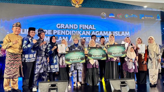 
					Ketua DPW AGPAII Riau Apresiasi Kontingen Riau Raih Tiga Trophy pada Ajang Olimpiade PAI Nasional 2025