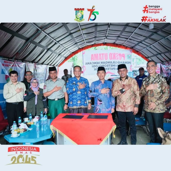 
					Pemkab Kampar dan Pemkab Solok Tandatangani MoU Terkait Penyediaan dan Pendistribusian Beras Bantuan Sosial