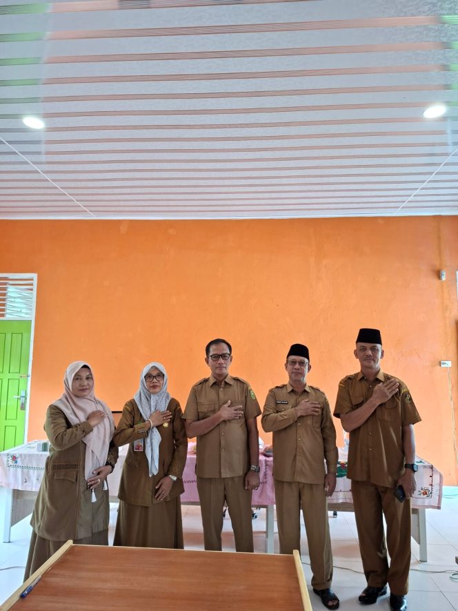 
					PLT Kadisdikpora Kampar Dorong Kepsek Tingkatkan Mutu dan Kembalikan Kepercayaan Masyarakat