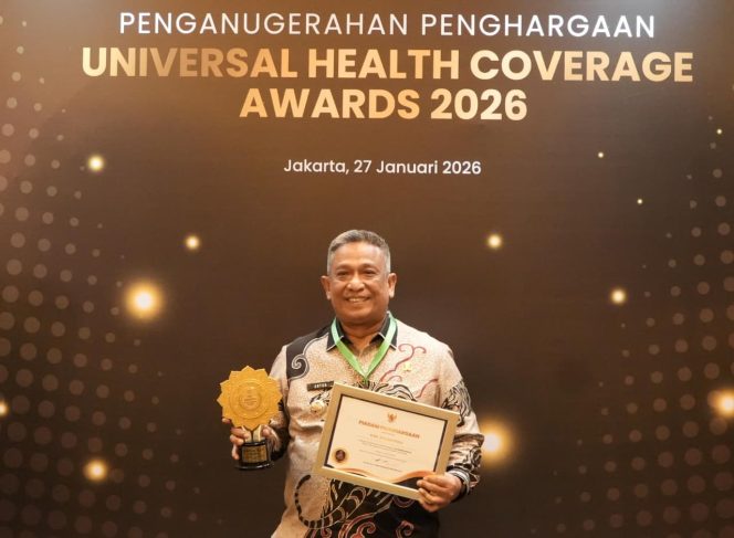
					Rokan Hulu Raih Penghargaan UHC 2026 Kategori Madya, Bupati Anton: “Ini Investasi Keselamatan Rakyat”