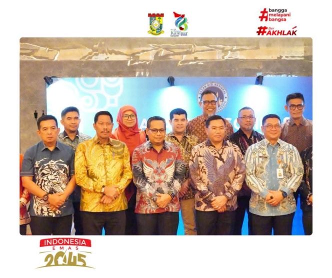 
					Pj Sekda Kampar Hadiri Konsolidasi Program Makan Bergizi Gratis di Pekanbaru