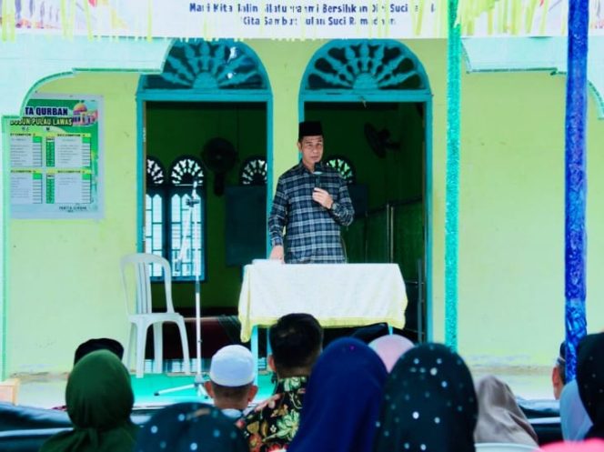 
					Bupati Kampar Ahmad Yuzar Hadiri Jemputan Pulang Kampuong Basamo di Desa Pulau Lawas