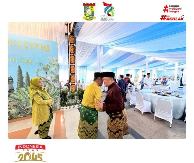
					Bupati Kampar Bersama Wabup dan Rombongan Silaturahmi Idul Fitri 1447 H ke Rumah Dinas Plt. Gubernur Riau