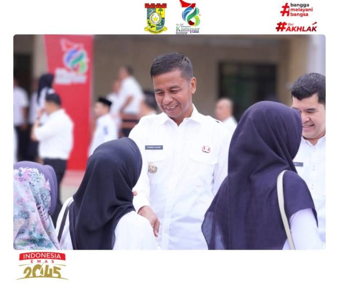 
					Bupati Kampar Ahmad Yuzar Pimpin Apel Perdana Pasca Libur Panjang Idul Fitri 1447