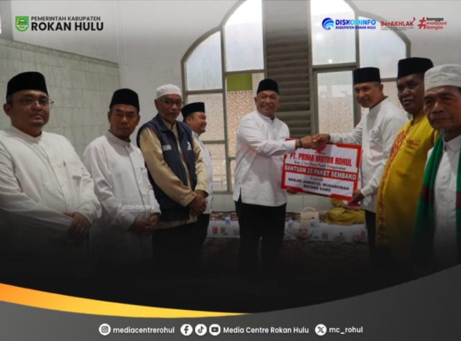 
					Kepulangan Sang Anak Jati: Hangatnya Safari Ramadan Bupati Anton di Kampung Kediaman.