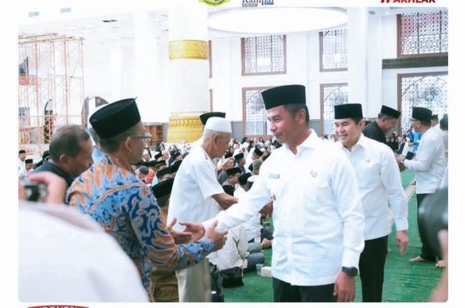 
					Bupati Kampar Resmi Lepas 453 CJH 1447 H, Siap Berangkat ke Tanah Suci