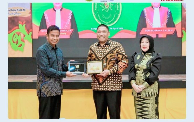 
					Bupati Kampar Ahmad Yuzar Hadiri Acara Pisah Sambut Ketua Pengadilan Negeri Bangkinang Kelas IB