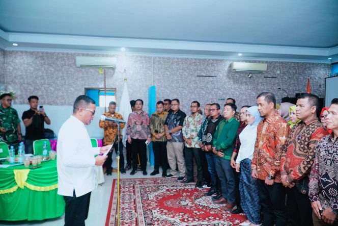 
					Ketum Kapemary Kampar Zamhur,ST.MM Bersama Pengurus Resmi Dikukuhkan Oleh Ketum Kapemary Riau di Stanum