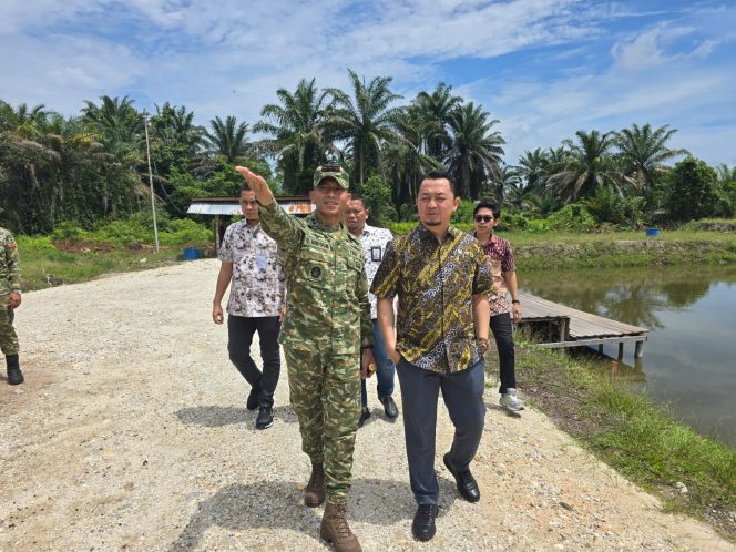 
					Syahrul Aidi Kunker ke Yonif 132/Bima Sakti, Dorong TNI Makin Dekat dengan Rakyat