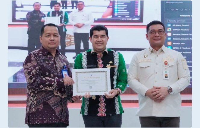 
					Pemkab Kampar Raih Penghargaan Kinerja Terbaik Pengelolaan DAK Non-Fisik BOK POM 2025