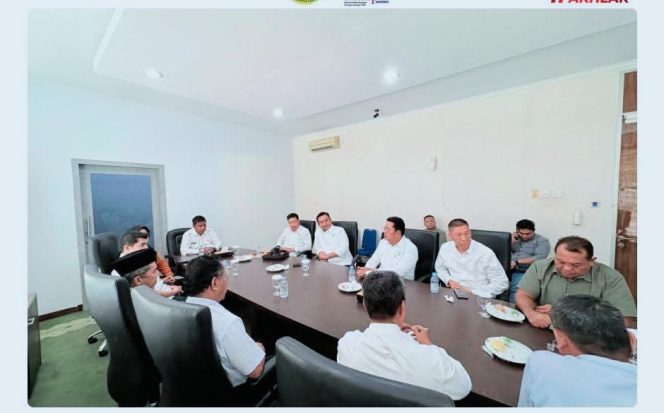 
					Bupati Kampar Ahmad Yuzar Audiensi dengan GAPKI Riau dan Silaturahmi Bersama Kepala BPS Kampar