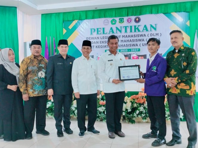 
					Ketua STIE Bangkinang Resmi Lantik Pengurus Organisasi Mahasiswa Periode 2025-2027