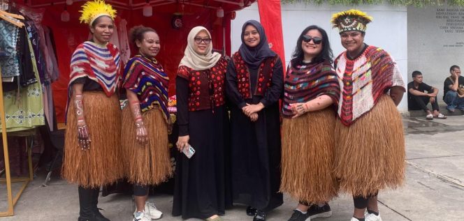 
					Rumah Batik Serunai Kampar Tampil Memukau di Gema Pemuda Jakarta