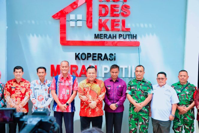 
					Bupati Kampar Ahmad Yuzar Sambut Kunker Plt Gubernur ke Kampar Terkait Data Pajak dan Peresmian Kopdes MP