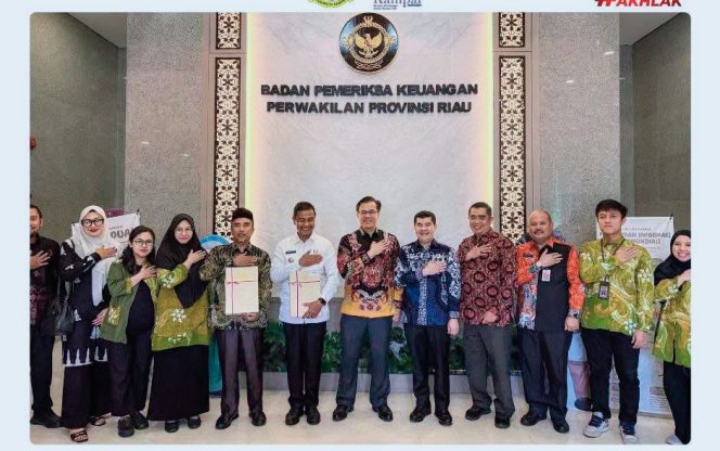 
					LHP BPK RI, Bupati Kampar Ahmad Yuzar Tegaskan Komitmen Tata Kelola Keuangan Daerah