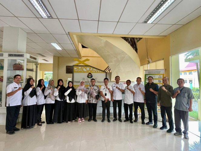 
					Hendry Munief Kunjungi PLUT UMKM dan Riau Creative Hub, Temukan Sejumlah Kendala Terima Usulan