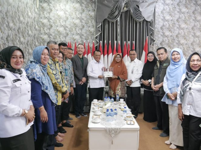 
					Audiensi Kemenkes dengan Bupati Rohil Lakukan Intra Action Review KLB Malaria