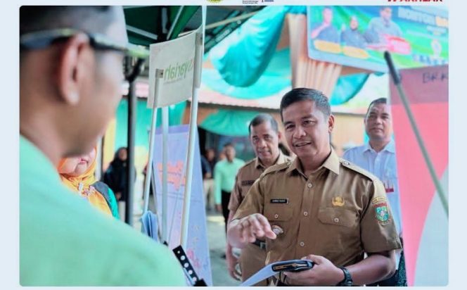 
					Bupati Kampar Ahmad Yuzar Nobar Bersama Bapenda Sekaligus Perkuat Sinergi dengan BRK Syariah dan UMKM