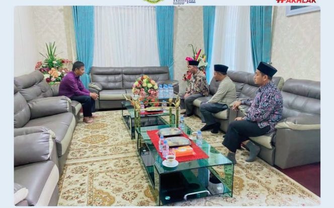 
					Bupati Kampar Sambut Silaturahmi Pimpinan Ponpes Gontor Putri 7, Terkait Peringatan 100 Tahun Pondok Modern Gontor