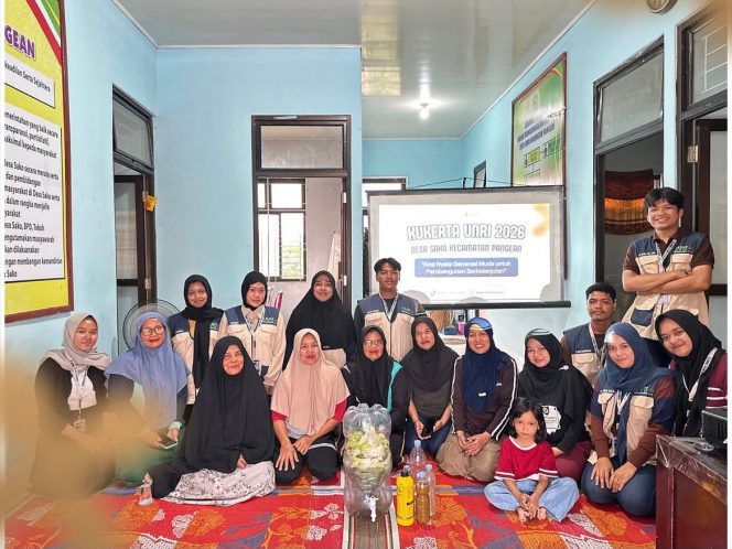 
					Mahasiswa KKN Universitas Riau Edukasi Kelompok Tani Desa Sako melalui Pelatihan Pembuatan Pupuk Cair Organik