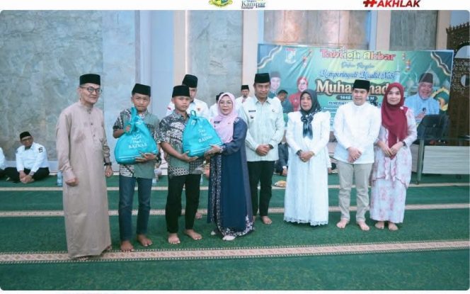 
					Bupati Kampar Ahmad Yuzar Hadiri Tabligh Akbar Peringatan Maulid Nabi Muhammad SAW 1448 H/2026 M