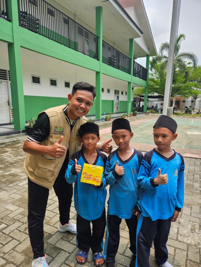 
					Mahasiswa PPG Universitas Riau Revitalisasi Permainan Tradisional, Tingkatkan Keaktifan dan Karakter Siswa SD IT Iskandar Muda Pekanbaru